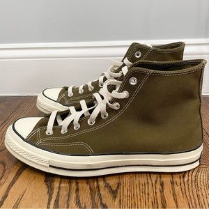 Converse Chuck 70 in Olive - Mens Size 11